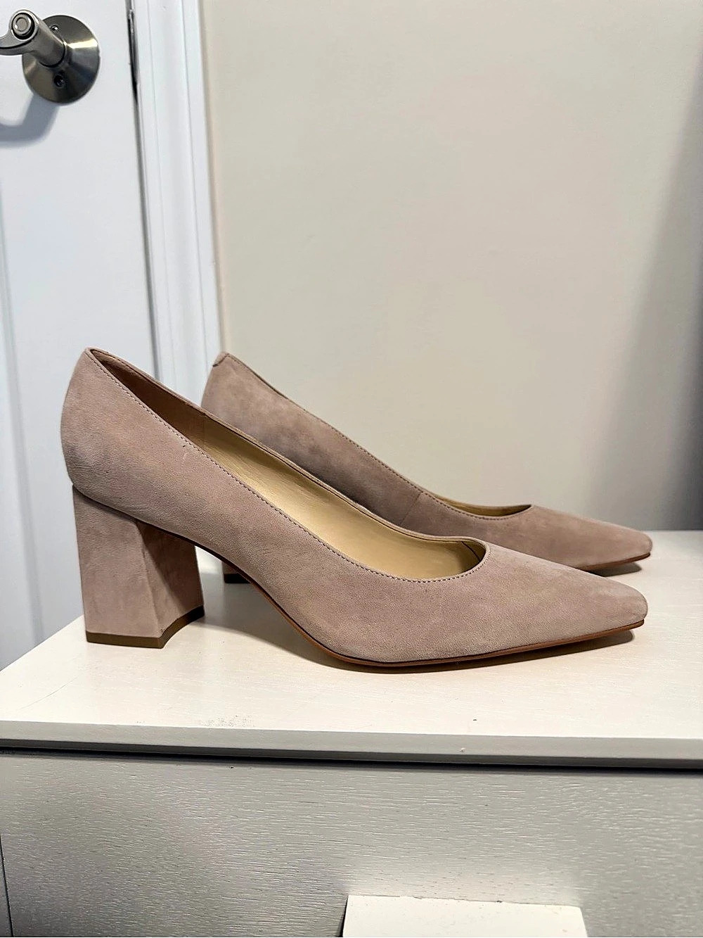 Marc Fisher Suede Block Heel Pumps in Pink US 9.5 Like New